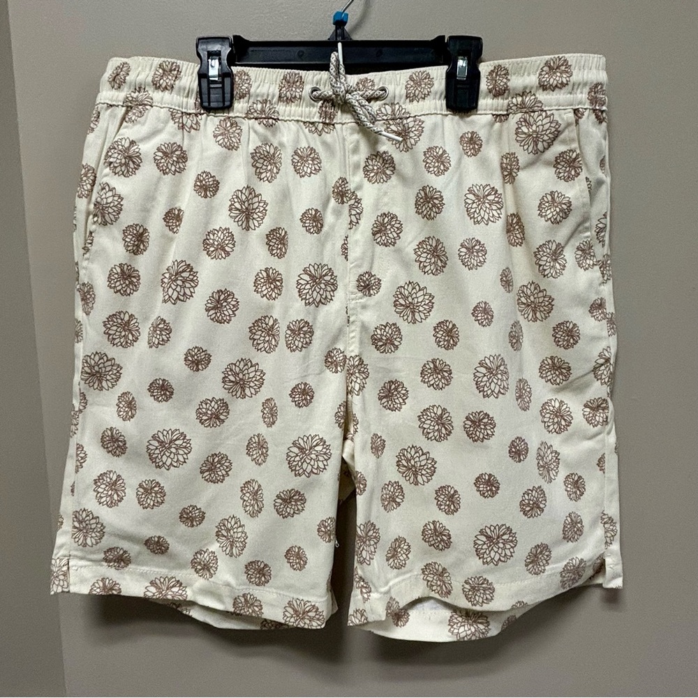Bruno Oasis Sz L Floral Print Men's Shorts NWT Ivory & Brown